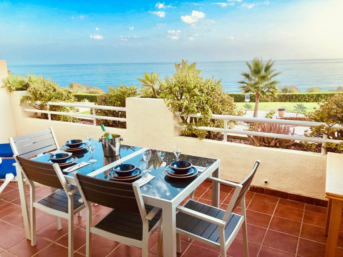 Lovely Sea Views Apartment On La Costa Del Sol El Faro Kültér fotó