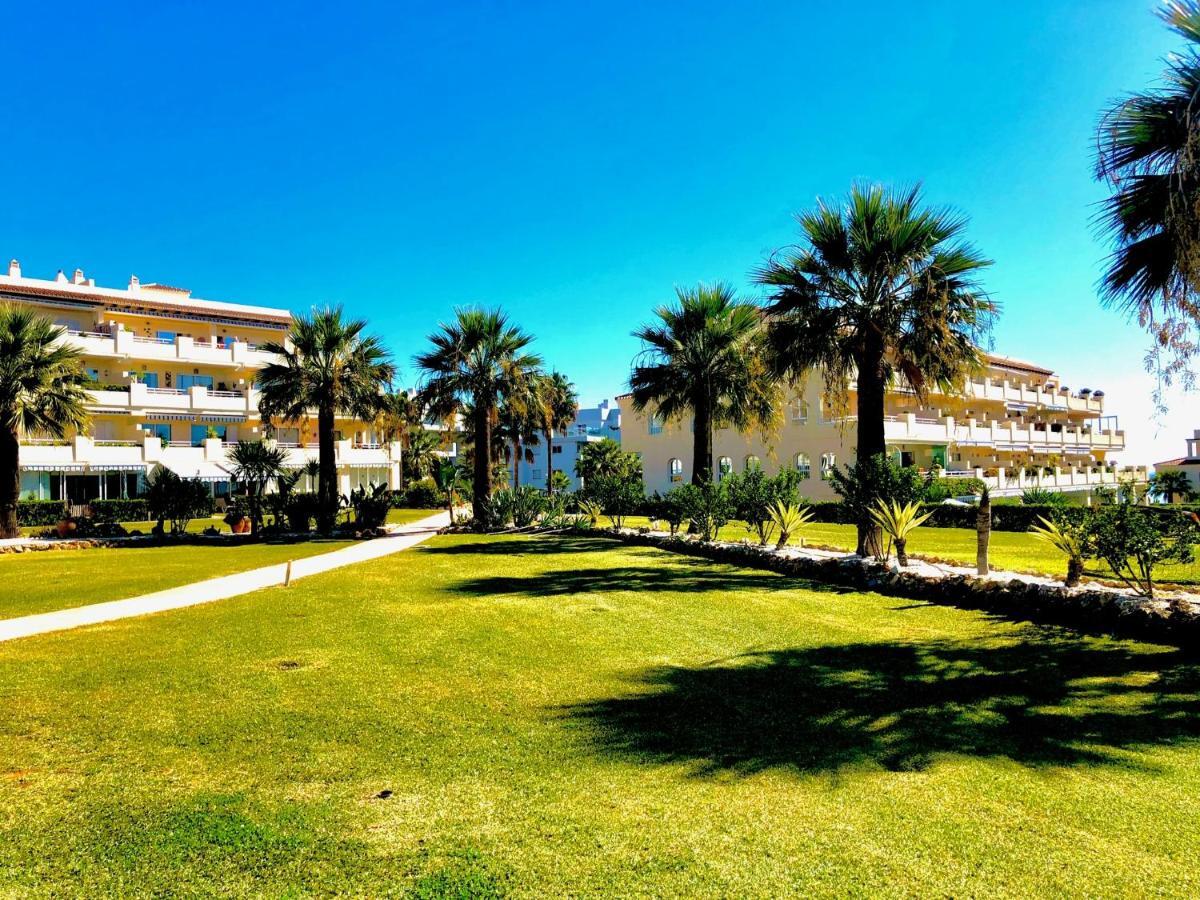 Lovely Sea Views Apartment On La Costa Del Sol El Faro Kültér fotó